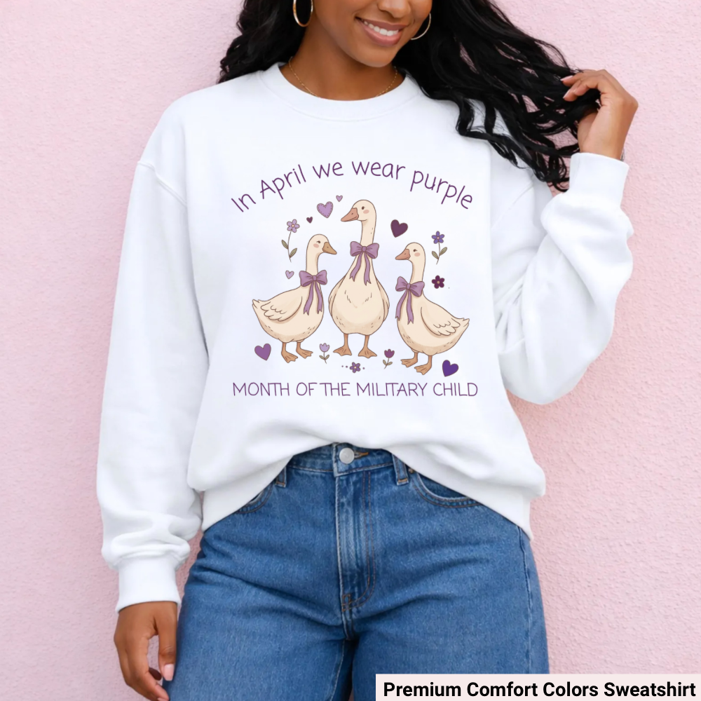 MOMC Goose Comfort Colors Crew